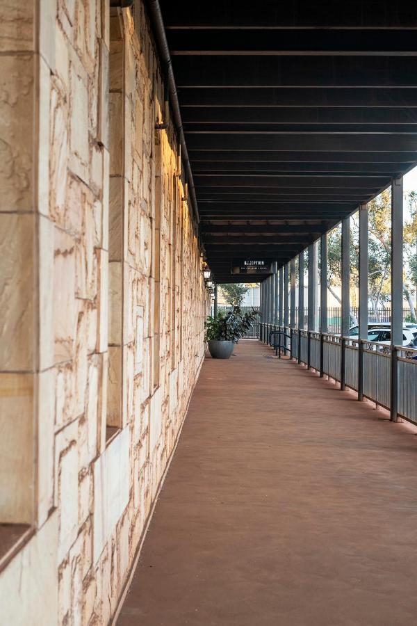 The Esplanade Hotel Port Hedland Exteriör bild